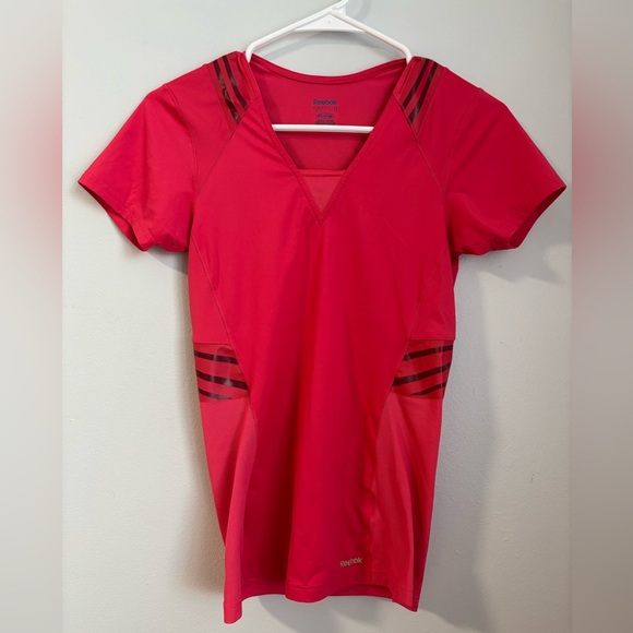 Reebok EasyTone PlayDry Exercise Shirt - Picture 1 of 6